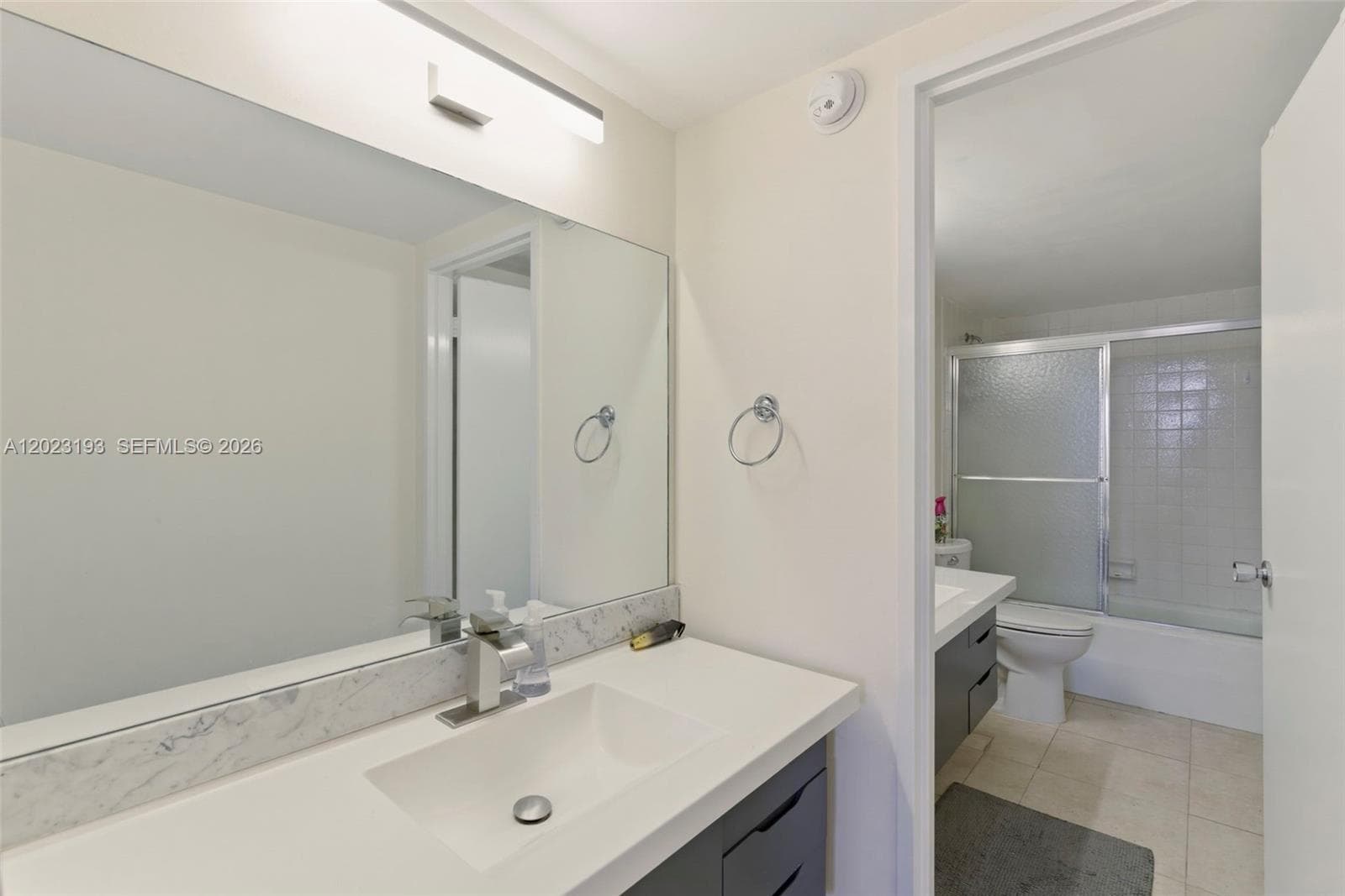 500 Three Islands Blvd 1008 photo 25