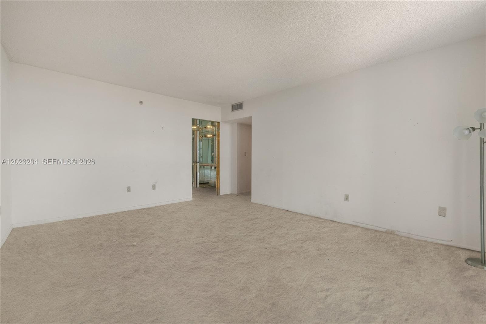 9 Island Ave 2115 photo 23