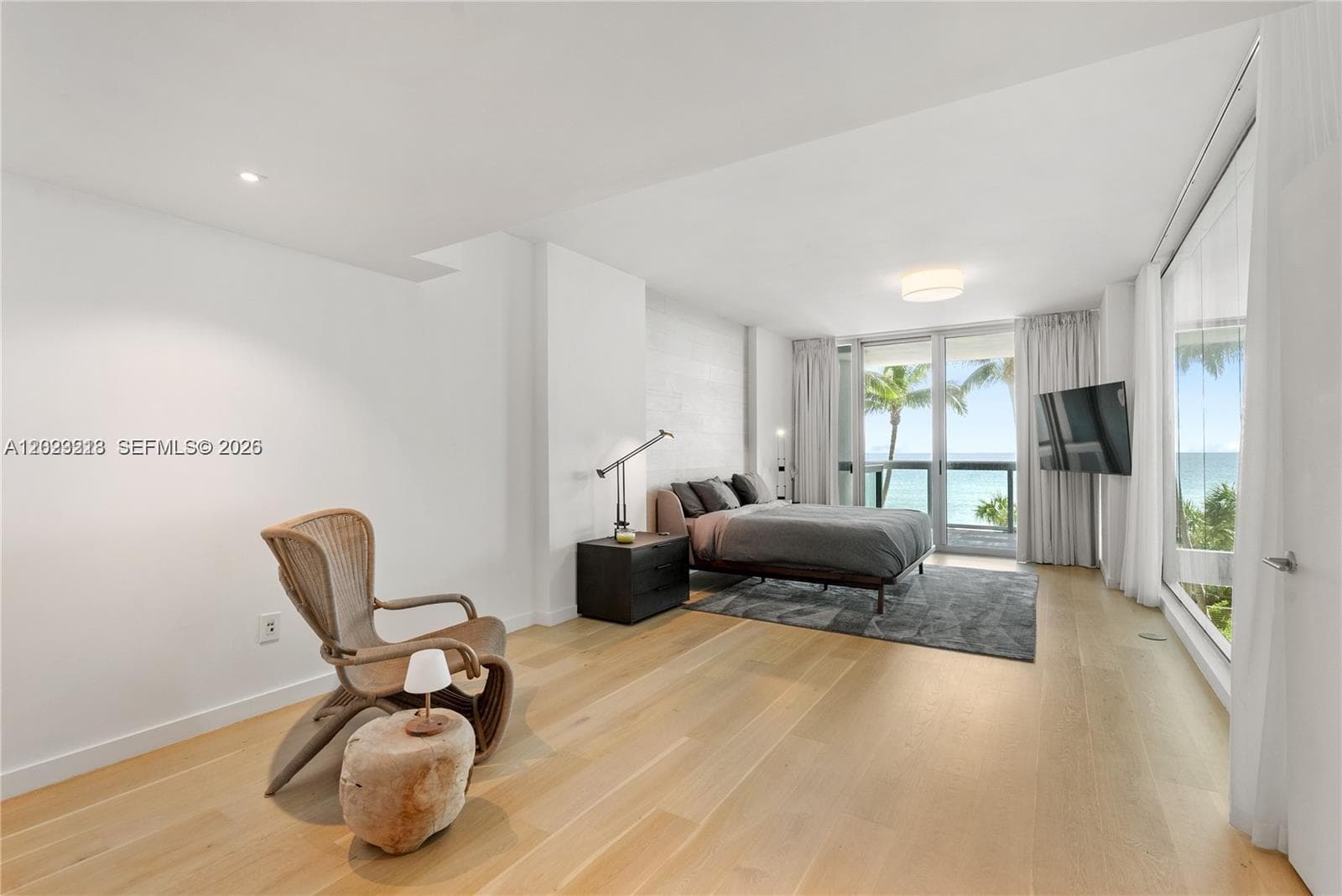 6899 Collins Ave 202 photo 16