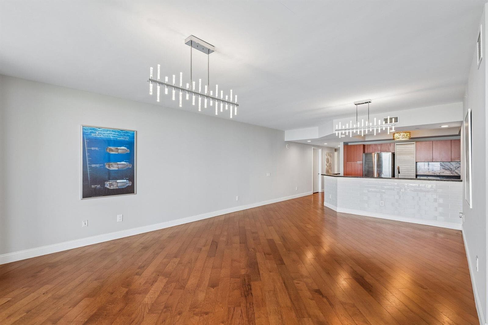 2640 Lake Shore Drive 2508 photo 17