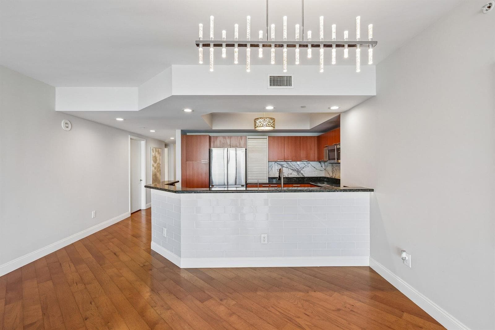 2640 Lake Shore Drive 2508 photo 20