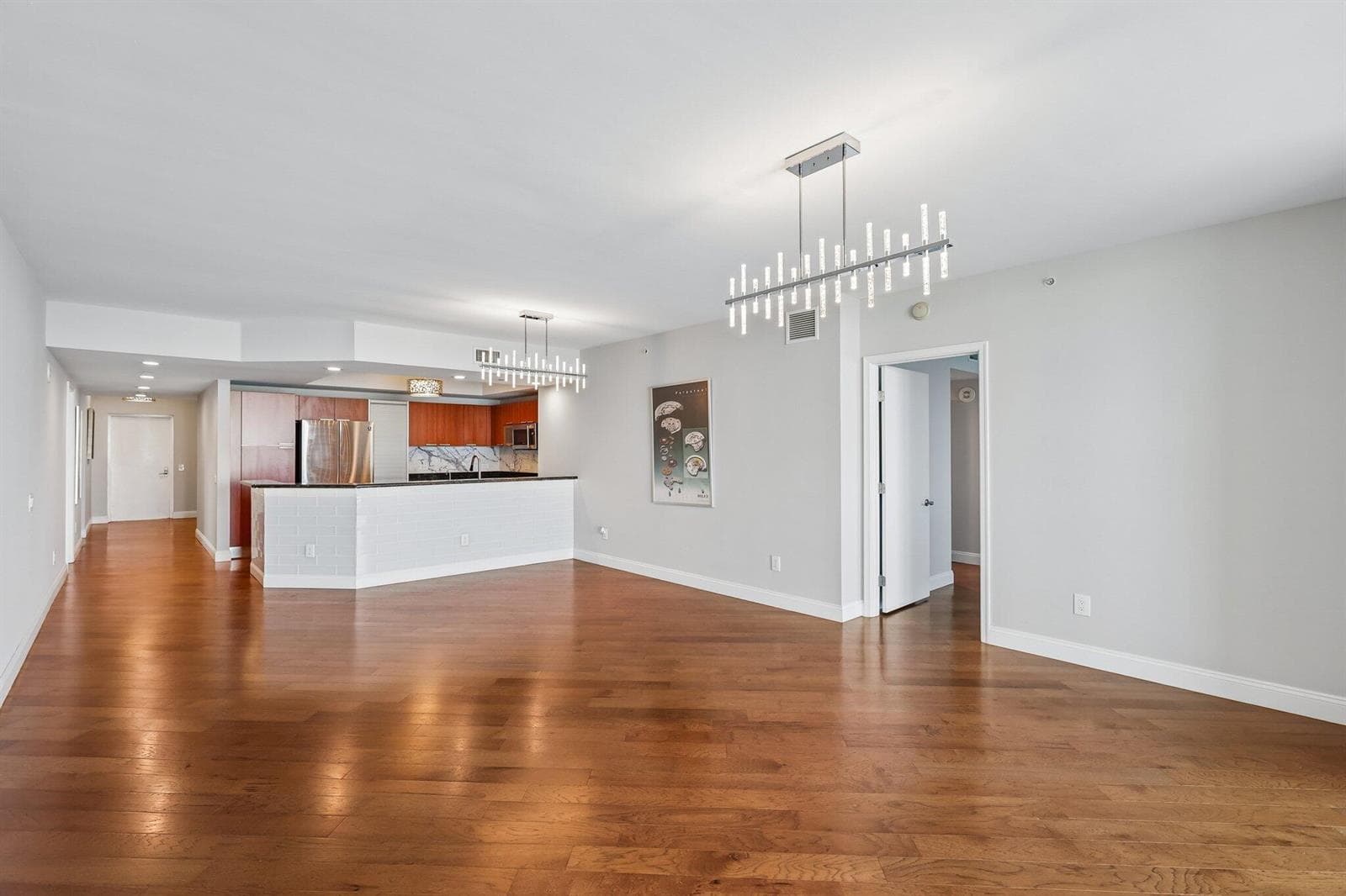 2640 Lake Shore Drive 2508 photo 18