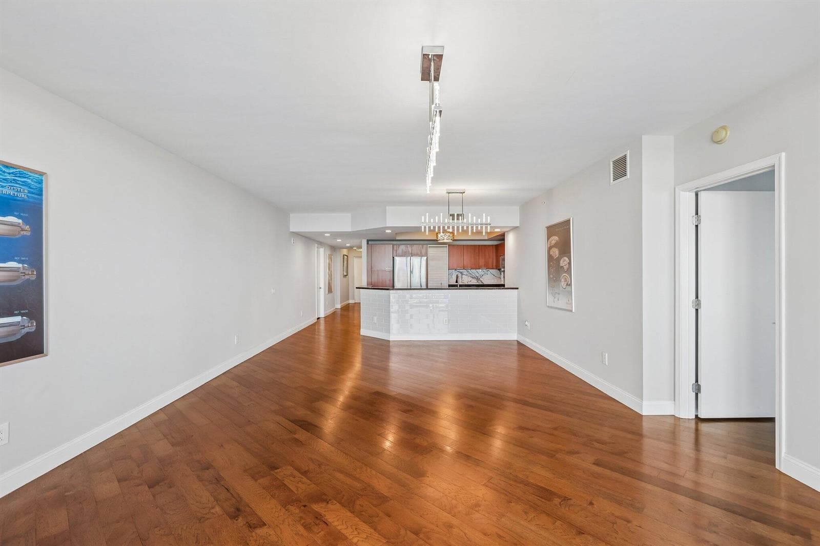 2640 Lake Shore Drive 2508 photo 19