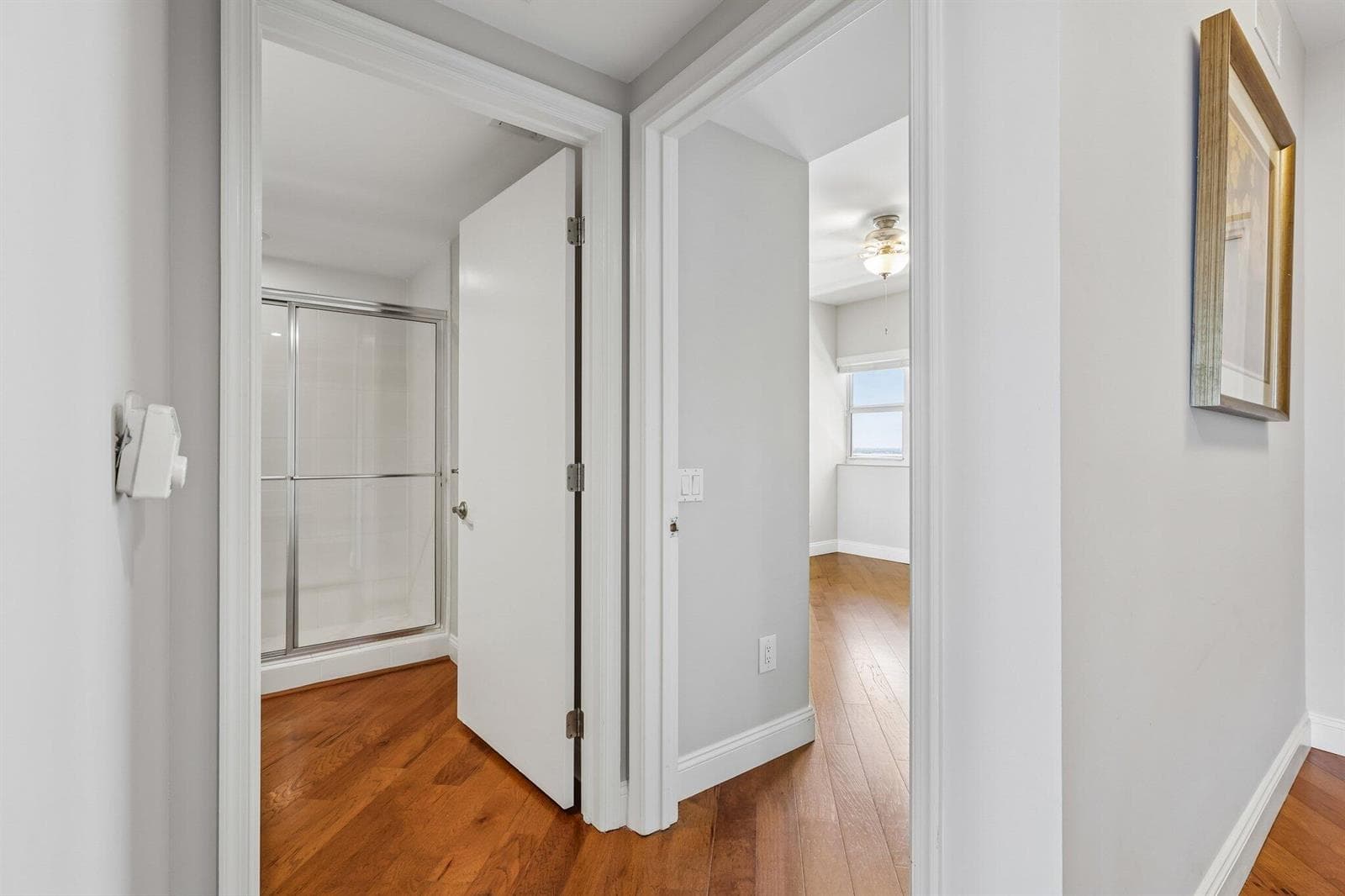 2640 Lake Shore Drive 2508 photo 21