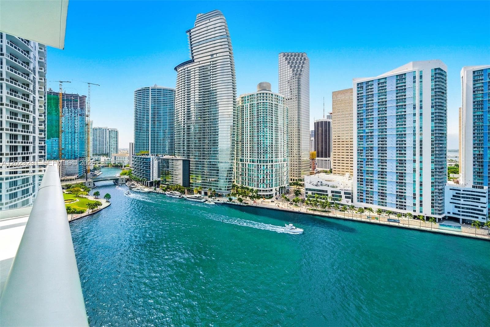 900 Brickell Key Blvd 1801 photo 7