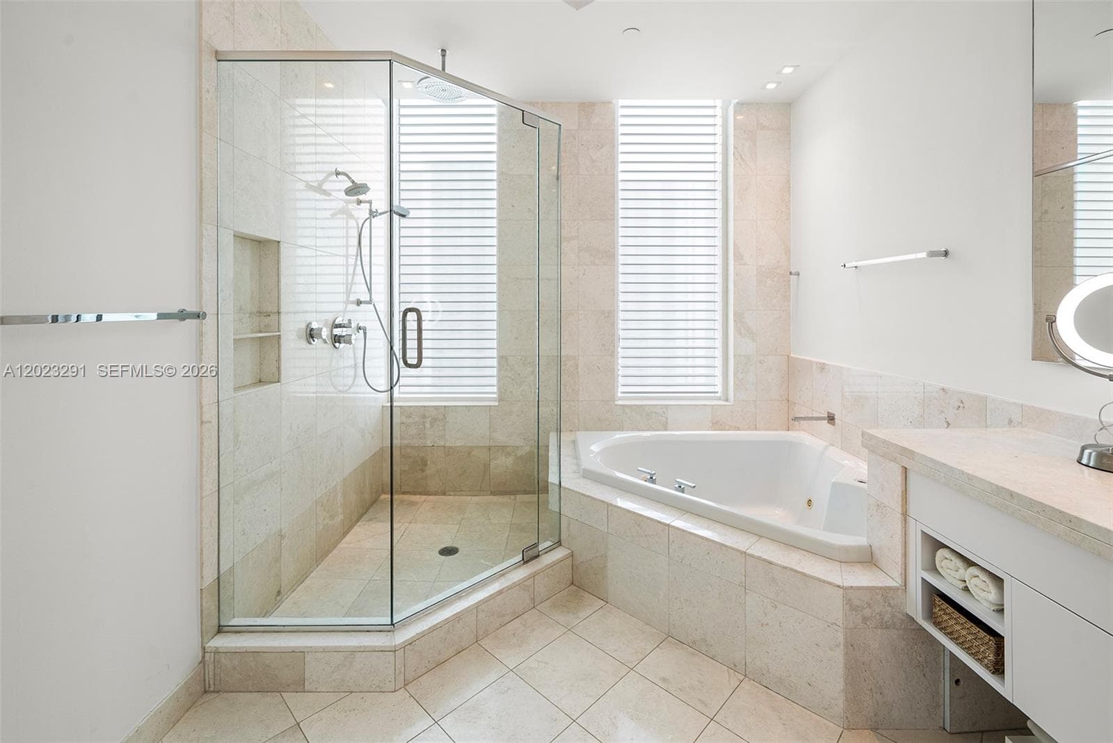 900 Brickell Key Blvd 1801 photo 21
