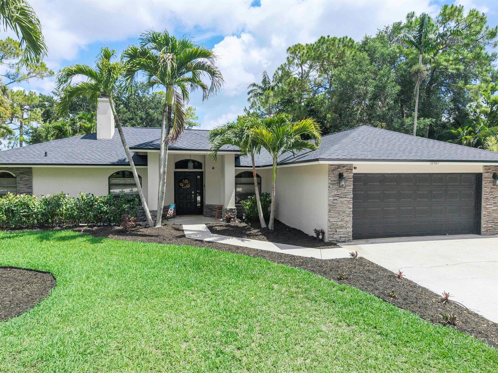 16967 84th Court N photo 3