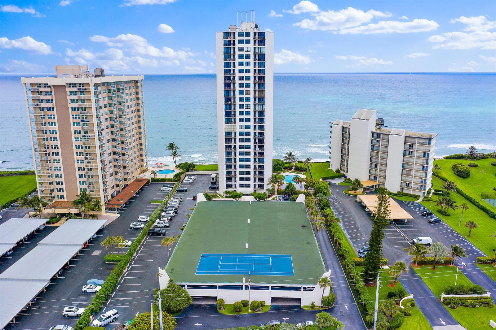 5420 N Ocean Drive 305 photo 18