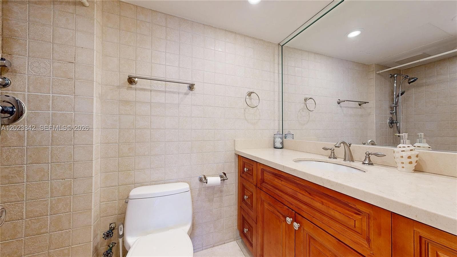 3140 Ocean Dr 1210 photo 24
