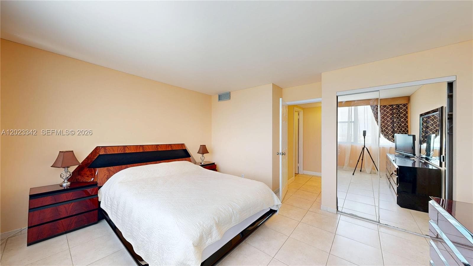 3140 Ocean Dr 1210 photo 18