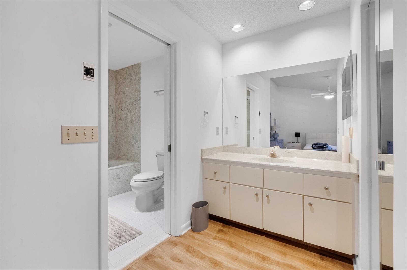 7940 La Mirada Drive photo 24