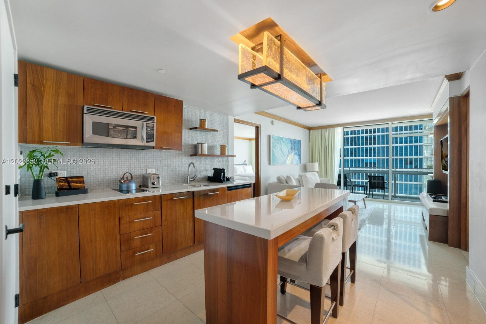 6801 Collins Ave 714 (Door 704) photo 2