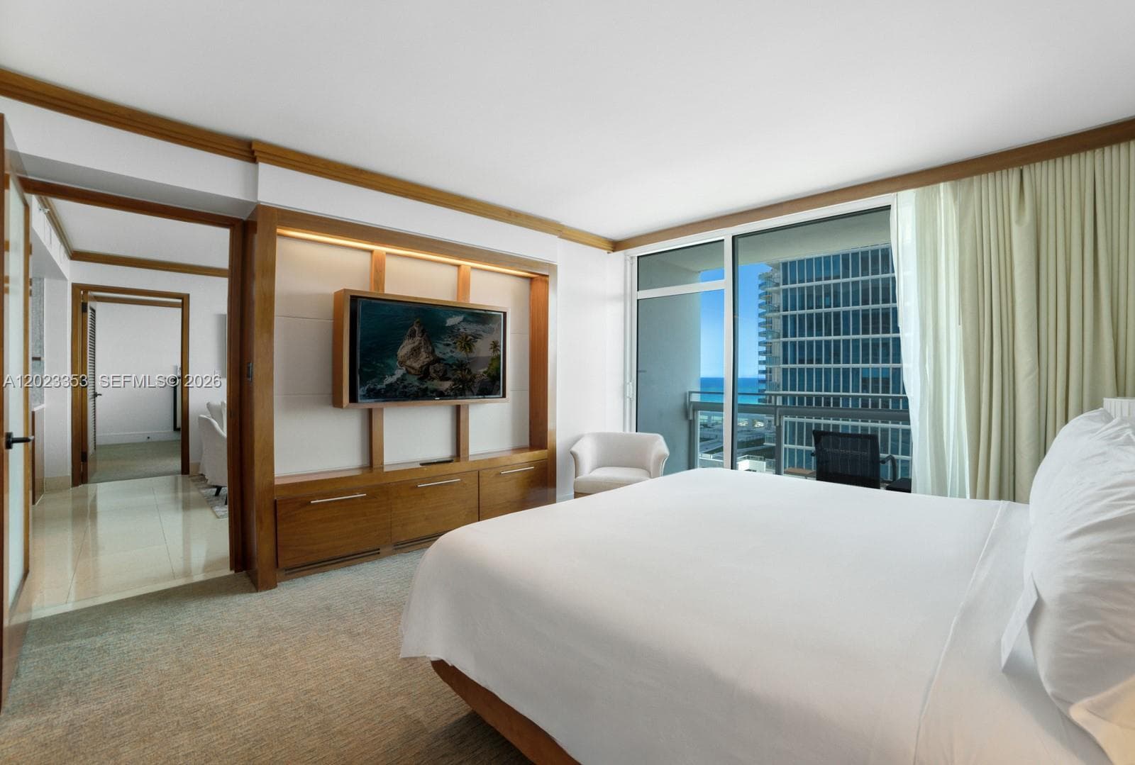 6801 Collins Ave 714 (Door 704) photo 6