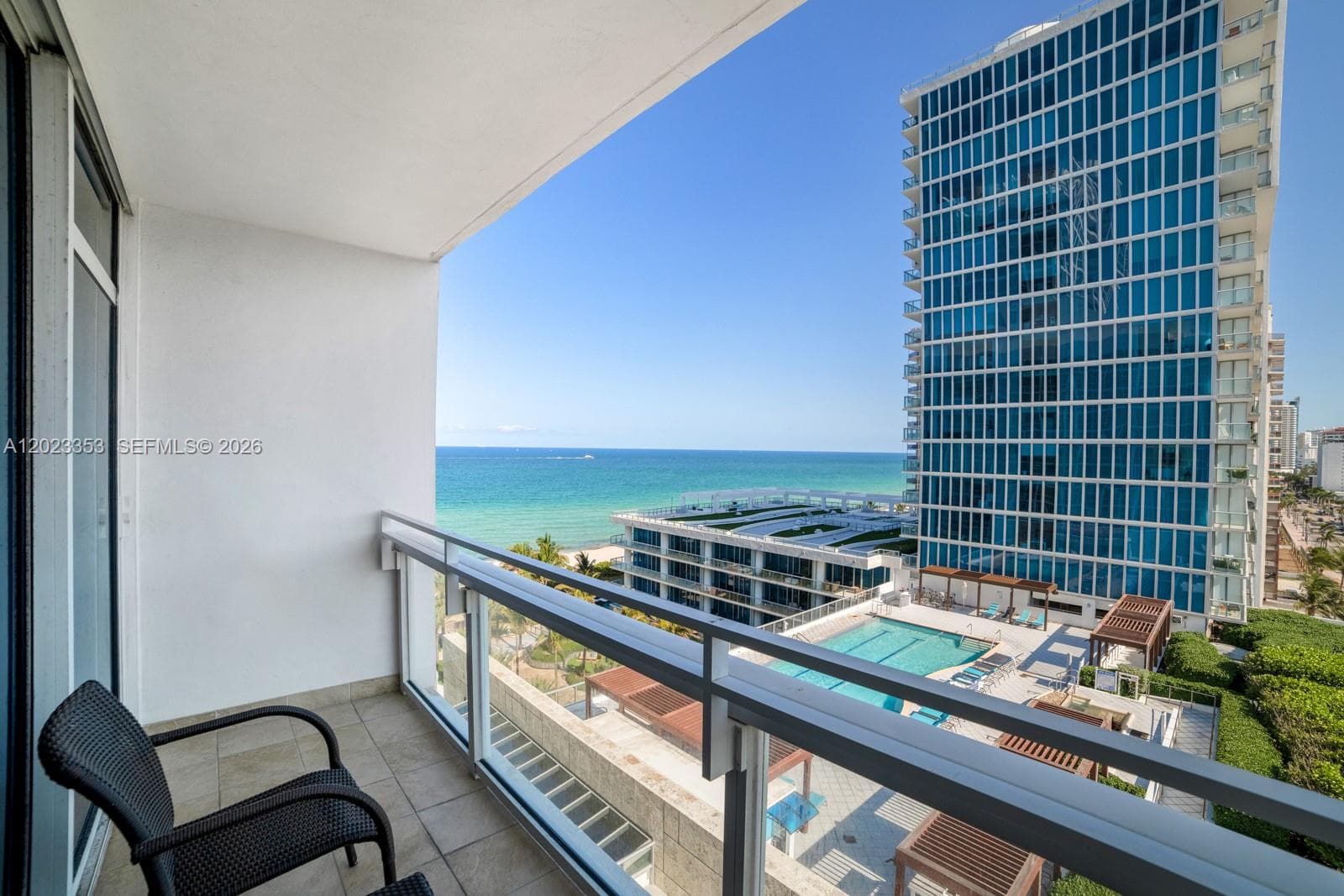 6801 Collins Ave 714 (Door 704) photo 1