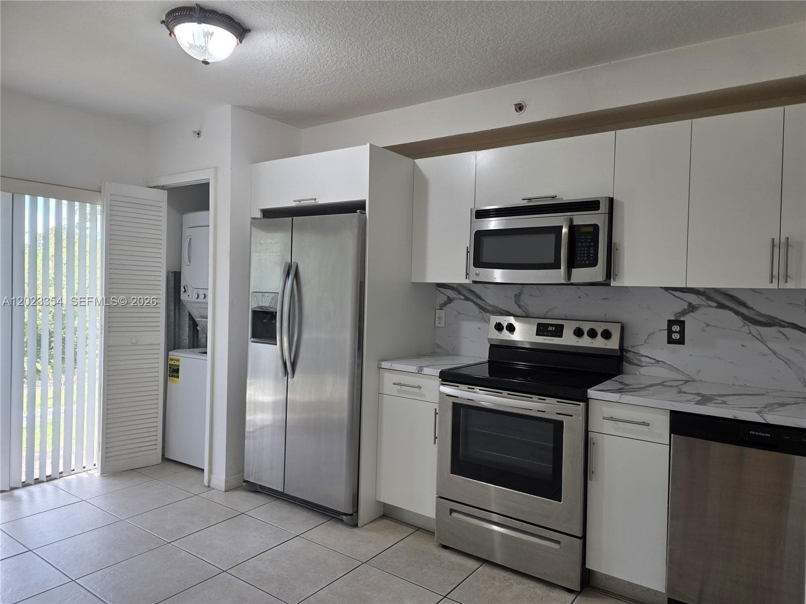 22901 SW 88th Pl 102 photo 7