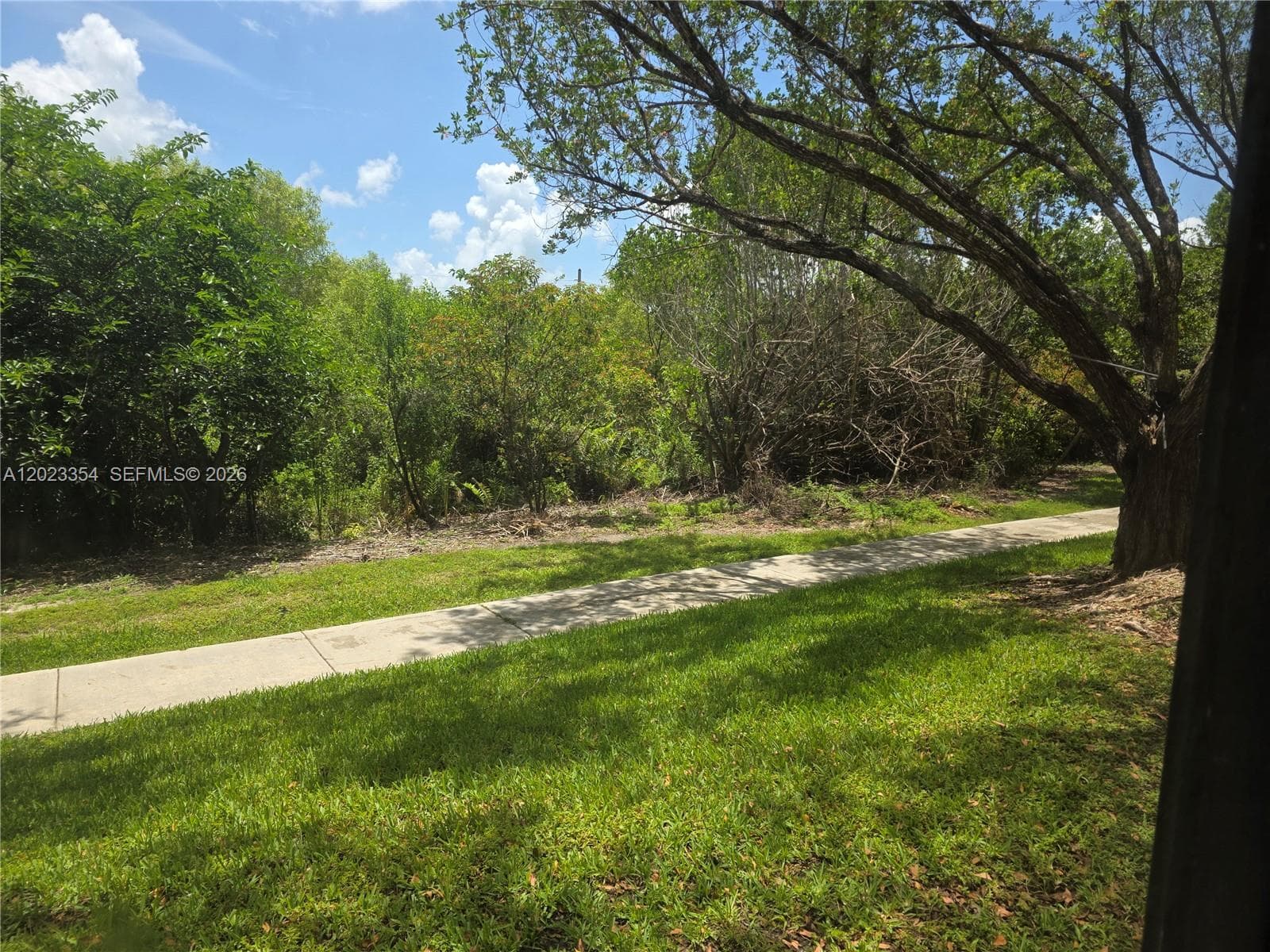 22901 SW 88th Pl 102 photo 9