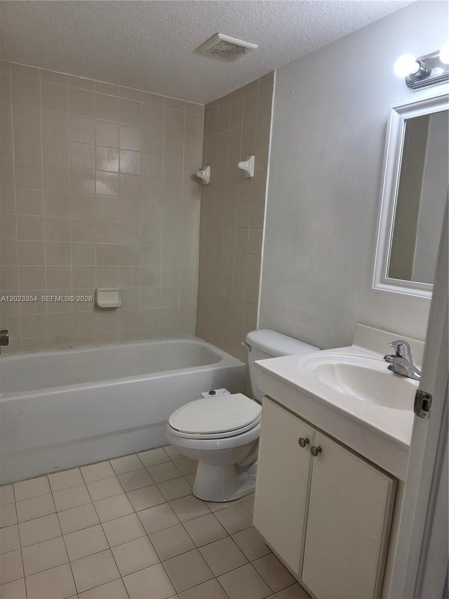 22901 SW 88th Pl 102 photo 11
