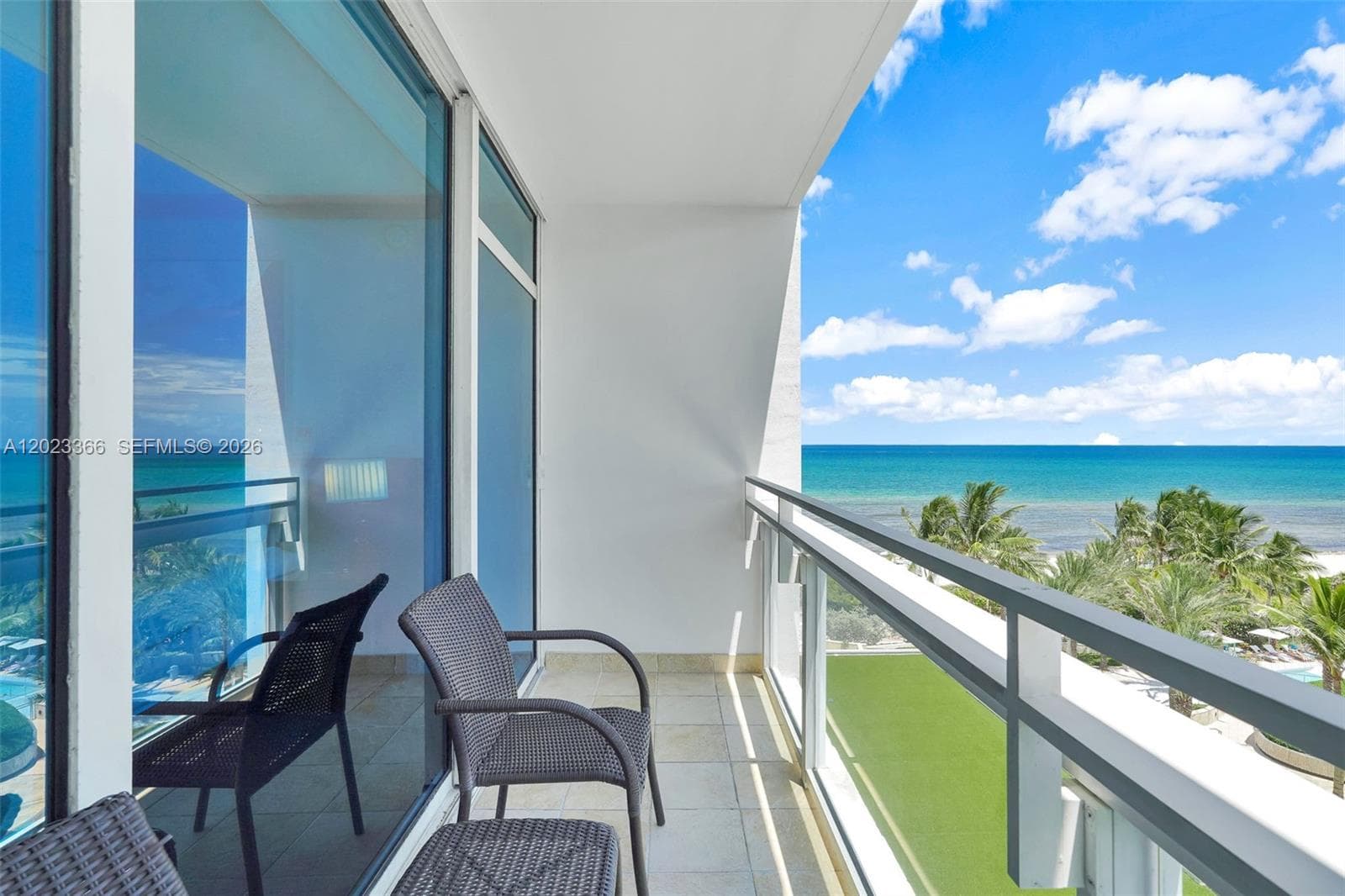 6801 Collins Ave 611 (Door 610) photo 6