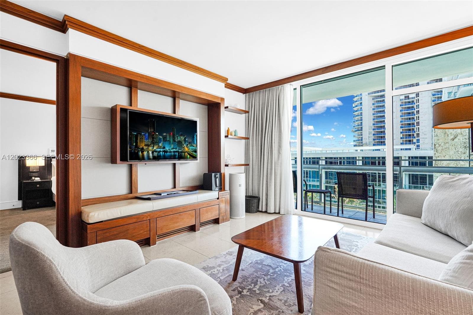 6801 Collins Ave 611 (Door 610) photo 9