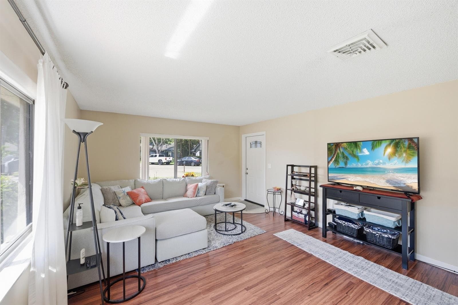 10222 Pine Drive photo 6