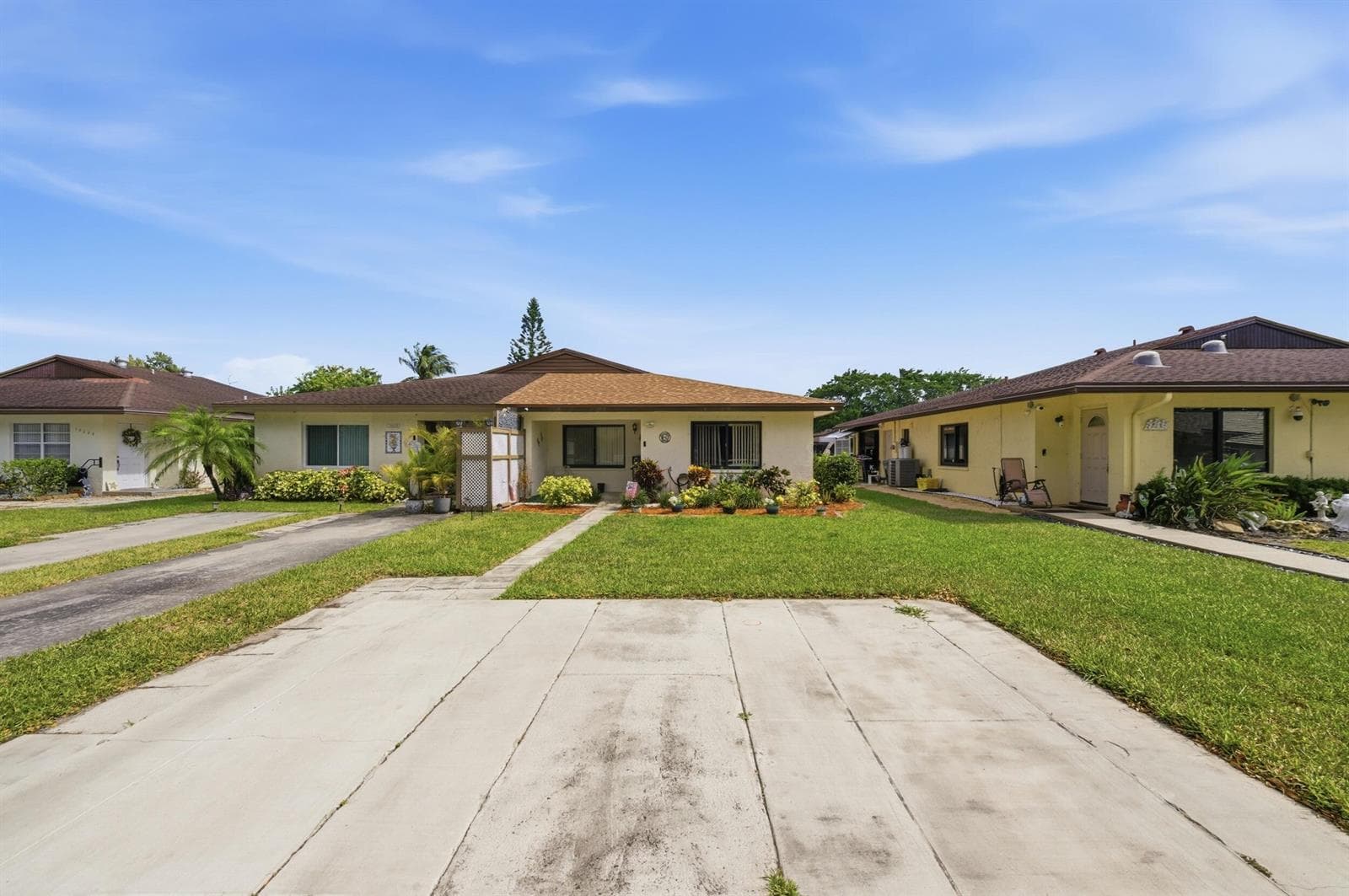10222 Pine Drive photo 4