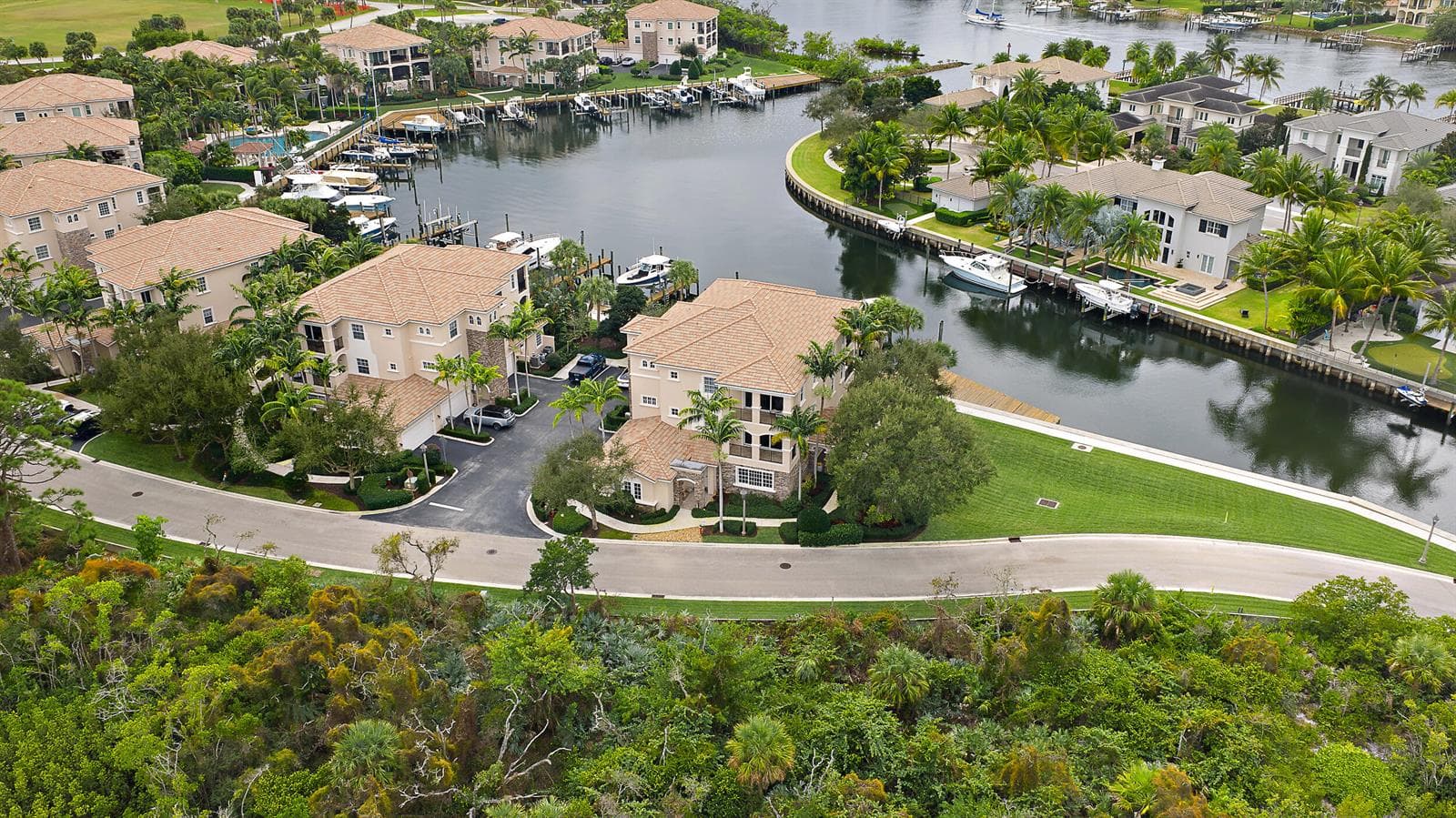 13629 Treasure Cove Circle 13629 photo 2