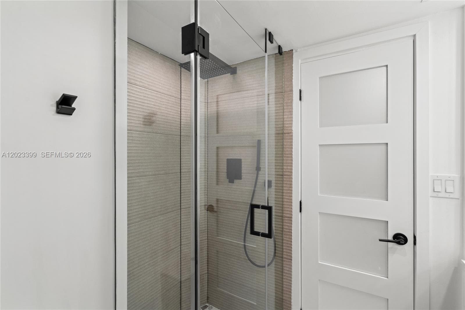 5701 Collins Ave 503 photo 23