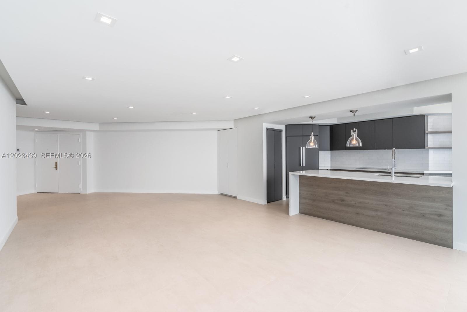 6301 Collins Ave 2502 photo 6