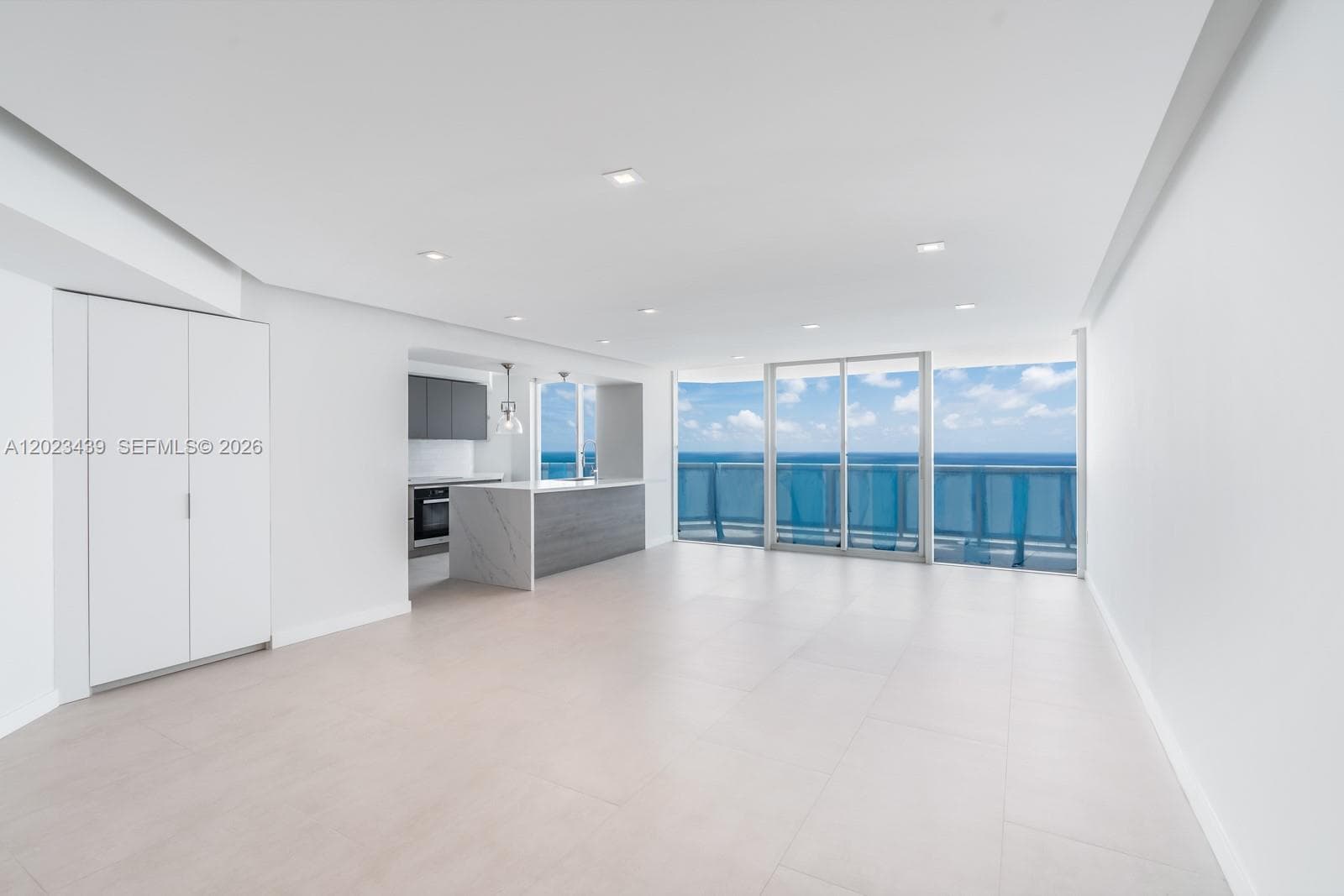 6301 Collins Ave 2502 photo 7