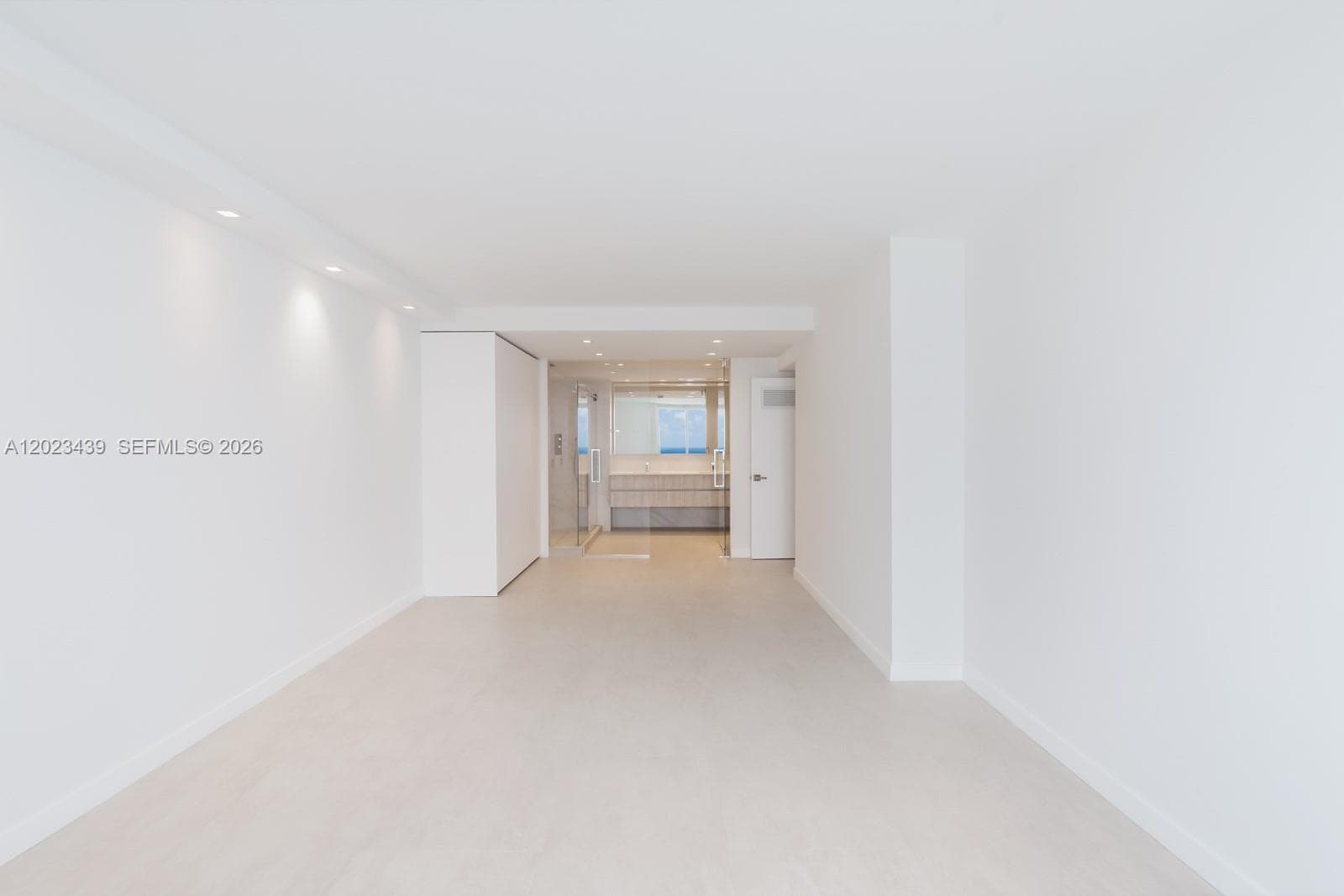 6301 Collins Ave 2502 photo 15