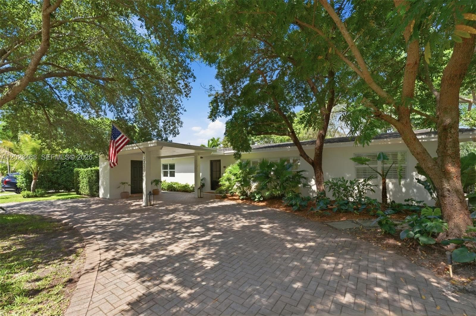 7350 SW 65th Ave 1