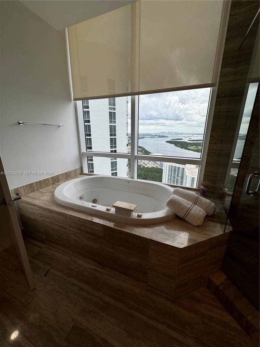 16001 Collins Ave 4006 photo 20