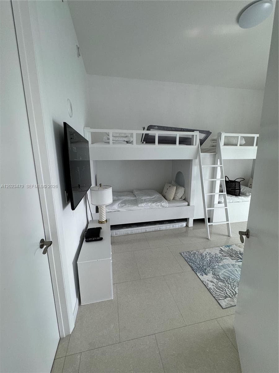 16001 Collins Ave 4006 photo 9