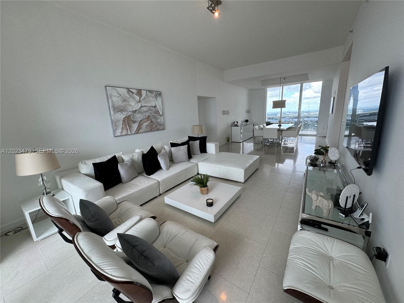 16001 Collins Ave 4006 photo 8