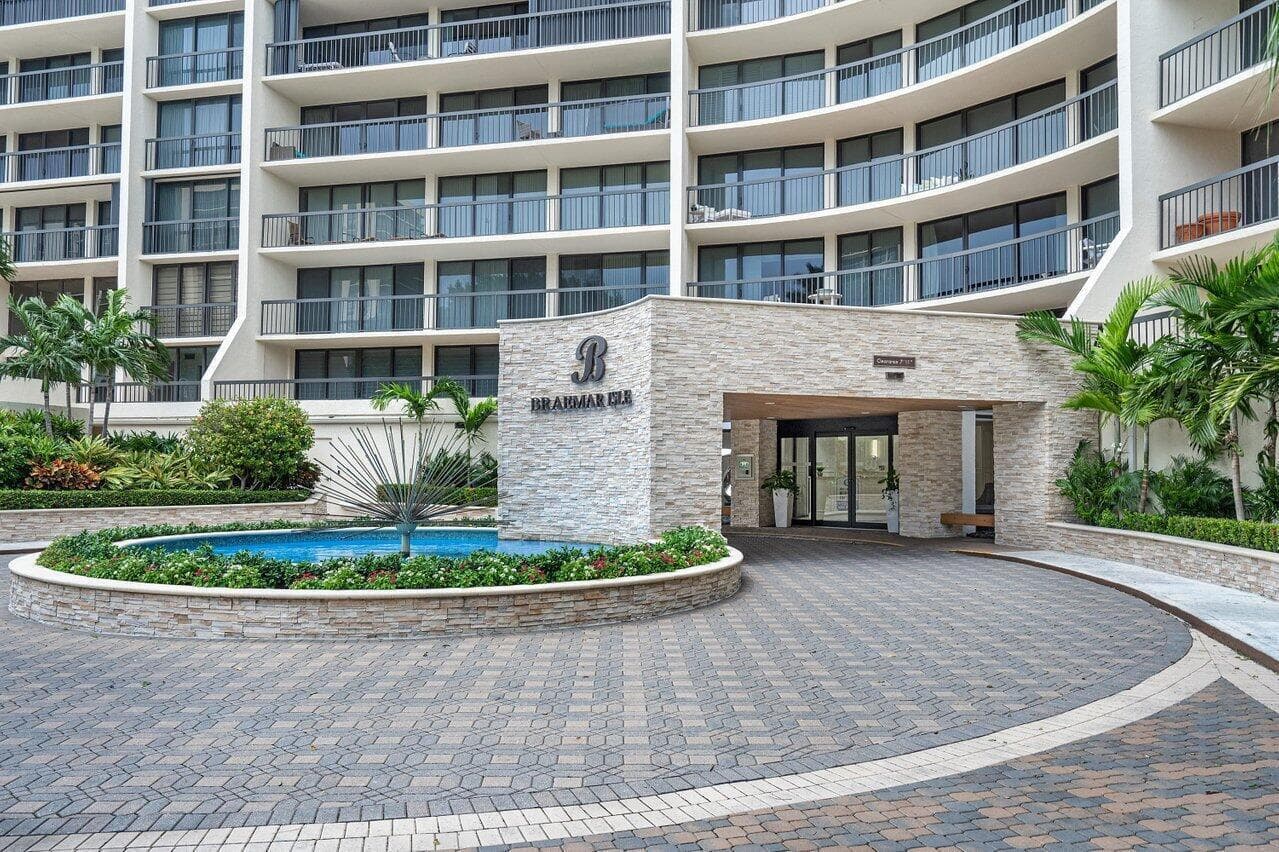 4740 S Ocean Boulevard 1515 photo 2