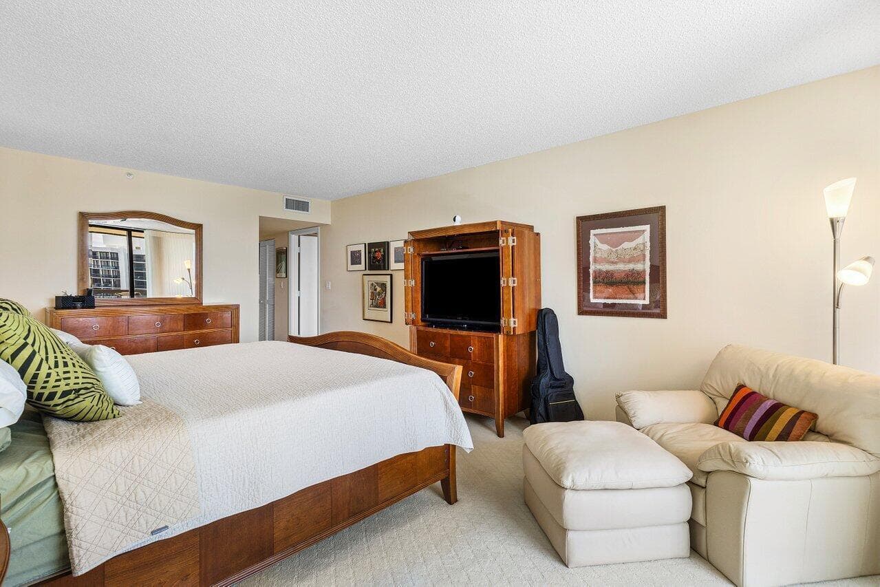 4740 S Ocean Boulevard 1515 photo 18
