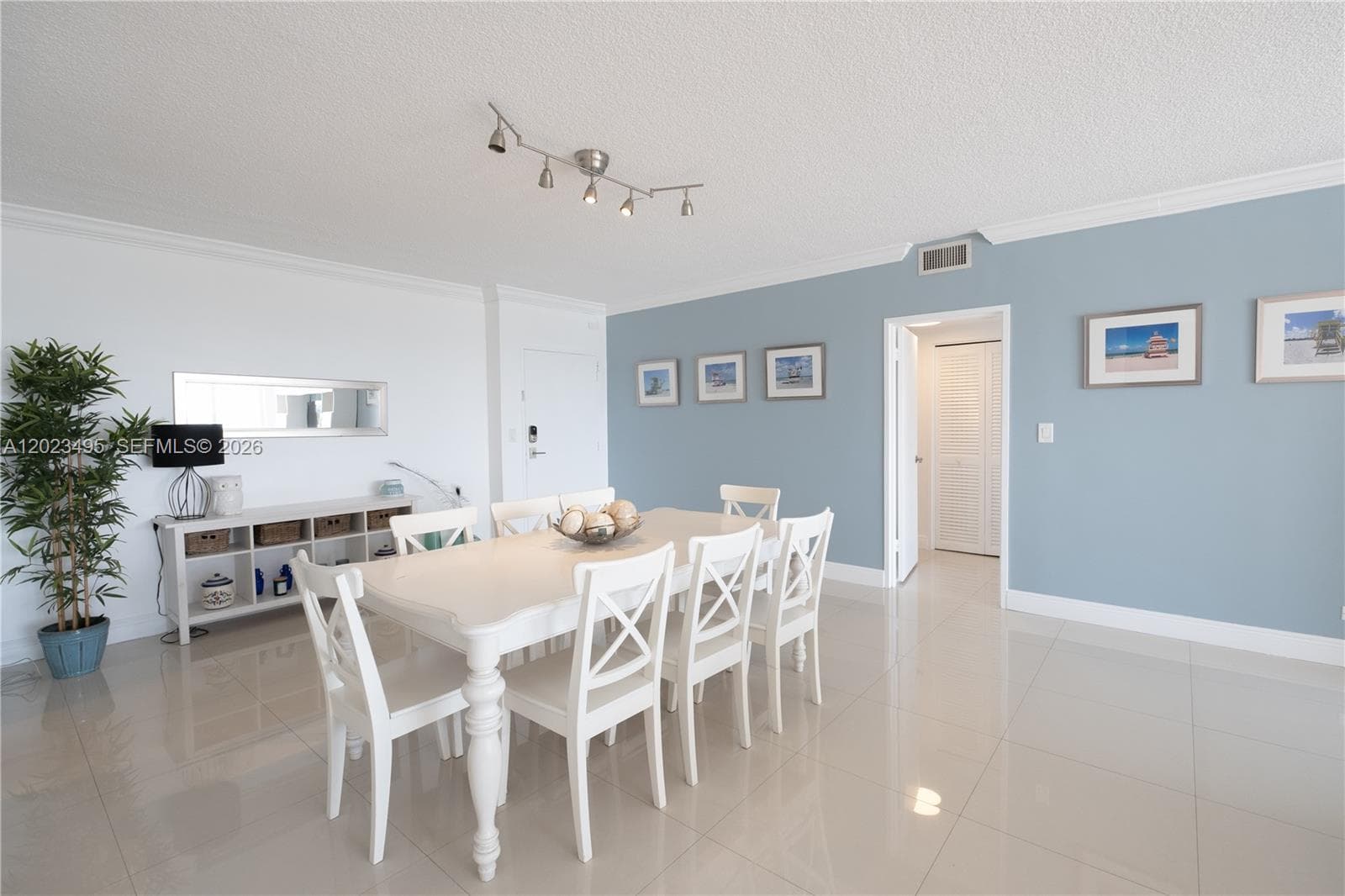 5601 Collins Ave 1420 photo 20