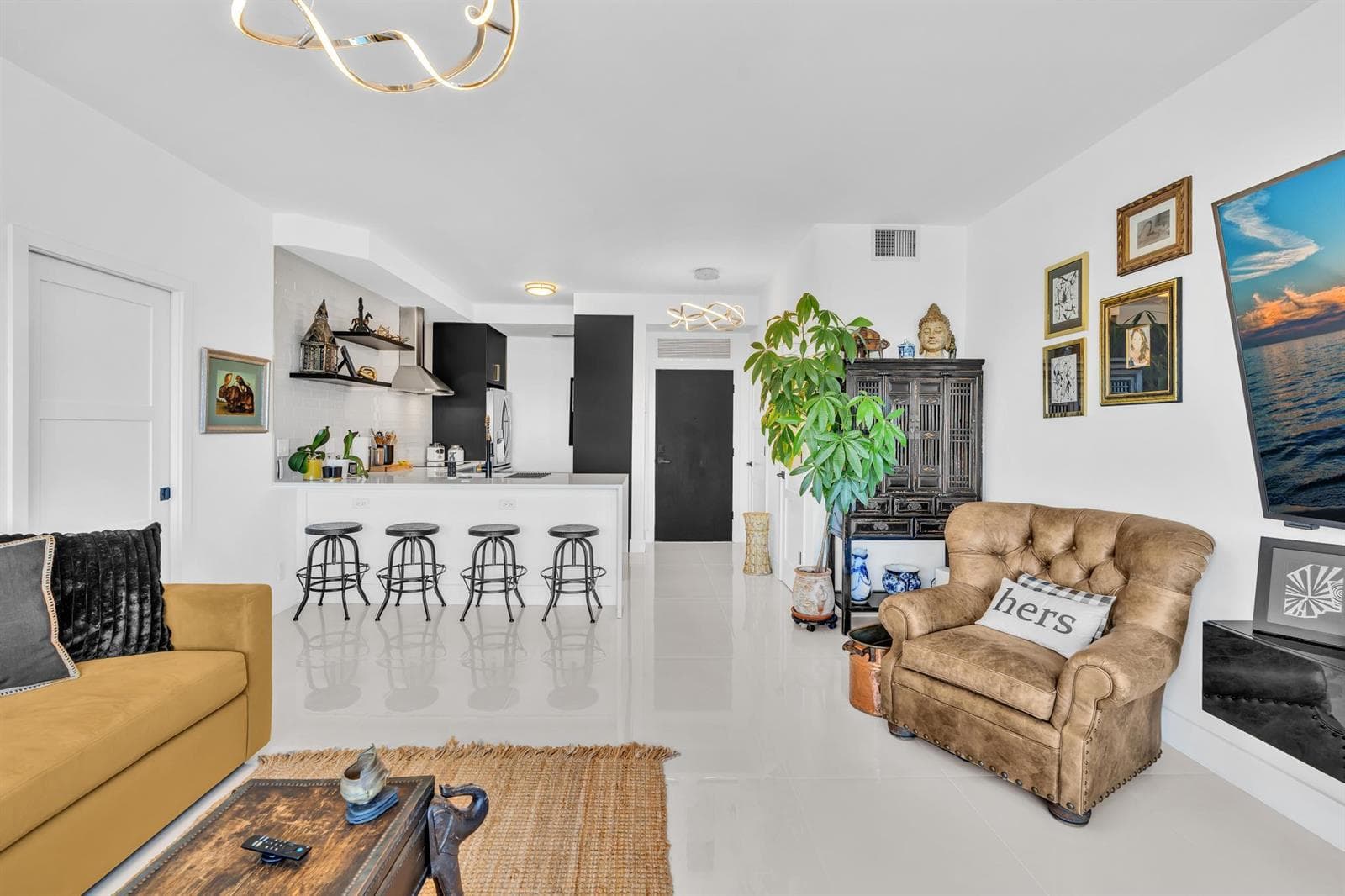 701 E Camino Real 12g photo 12