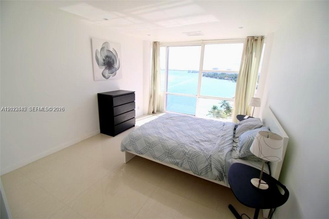 900 Bay Dr 1027 photo 15