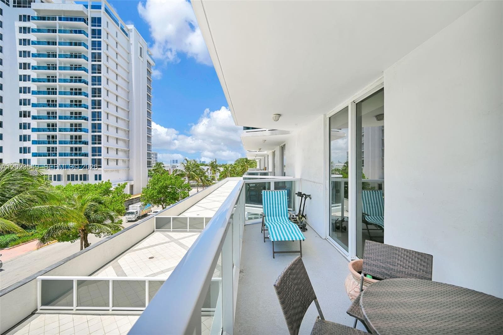 2401 Collins Ave 504 photo 23