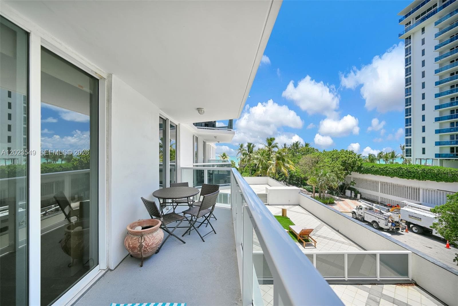 2401 Collins Ave 504 photo 22