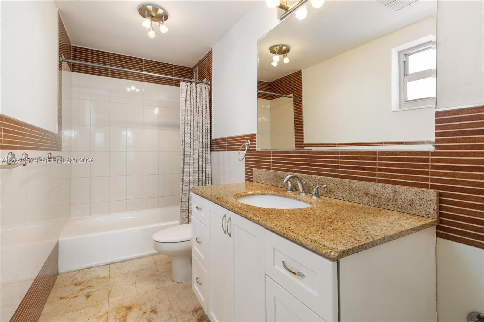9102 Bay Harbor Dr 2-DW photo 19