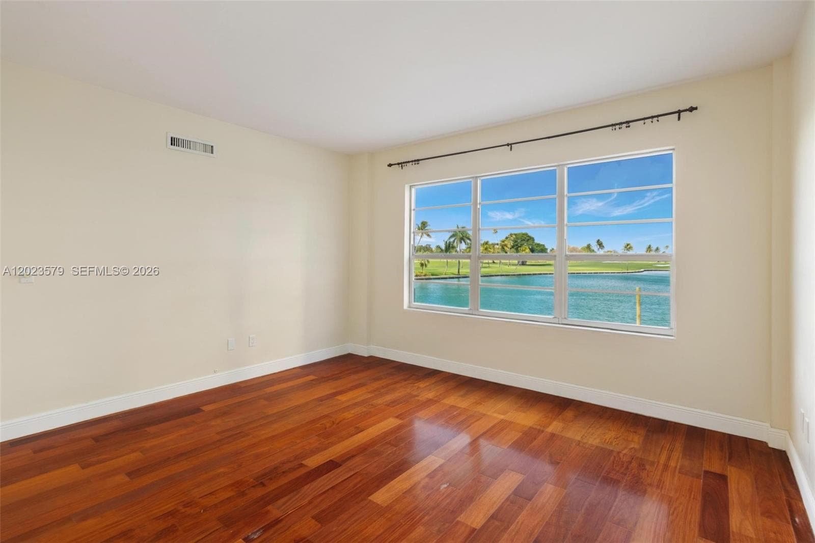 9102 Bay Harbor Dr 2-DW photo 21