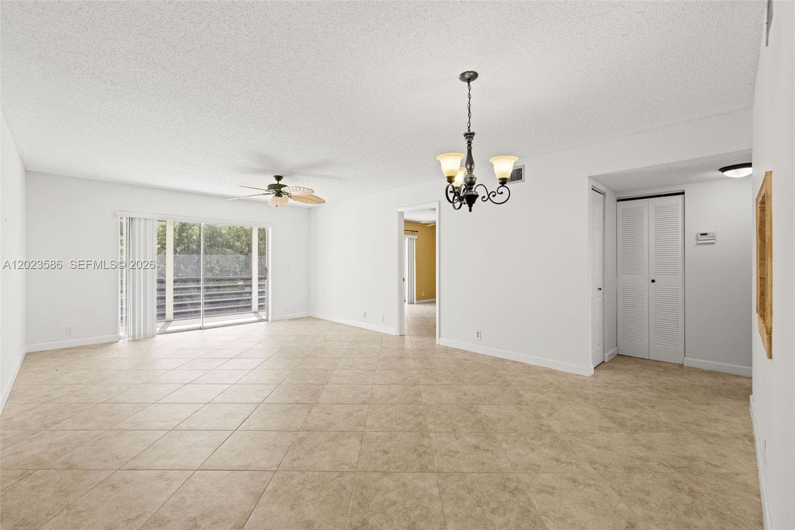 110 Lake Meryl Dr 216 photo 12