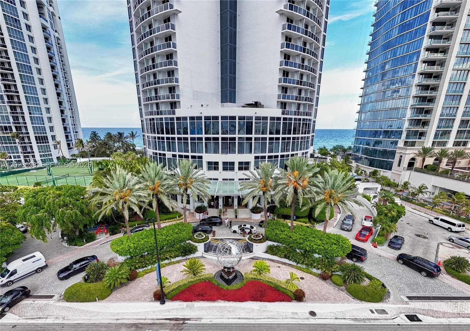 18001 Collins Ave 2010 photo 7