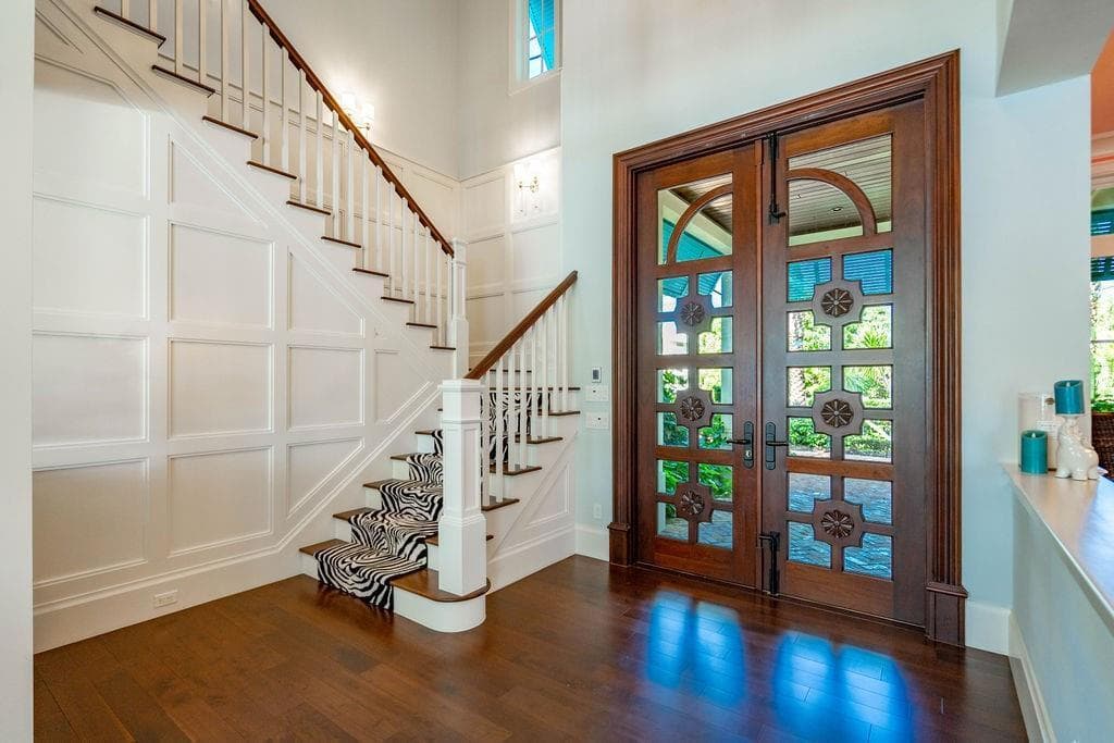 2798 NE 24th Street photo 9