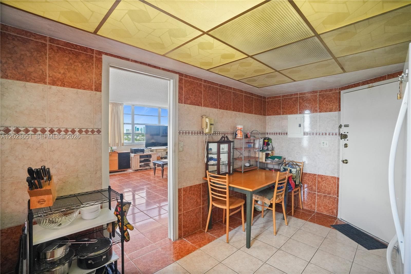 1351 Miami Gardens Dr 1006E photo 23