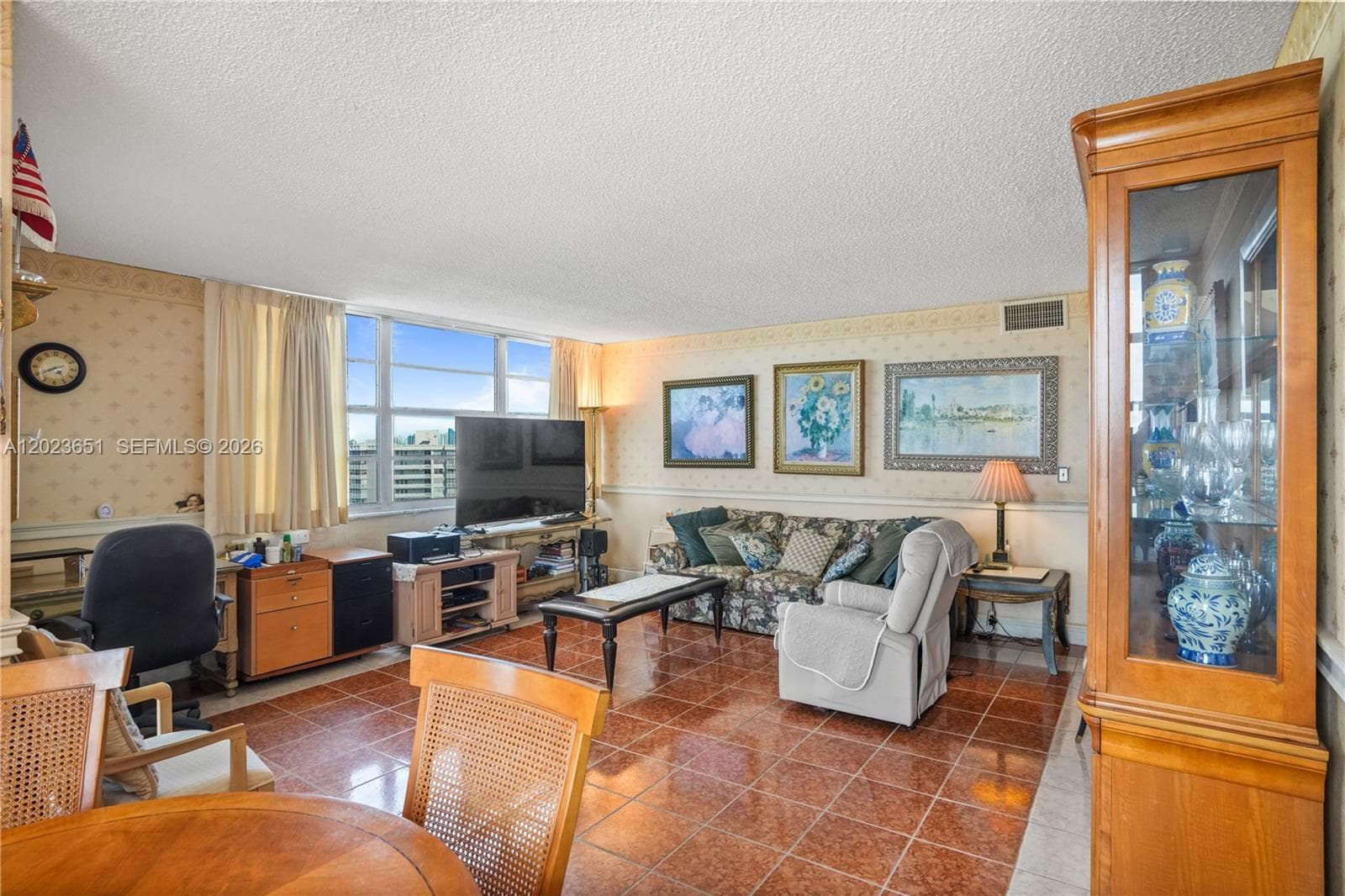 1351 Miami Gardens Dr 1006E photo 16