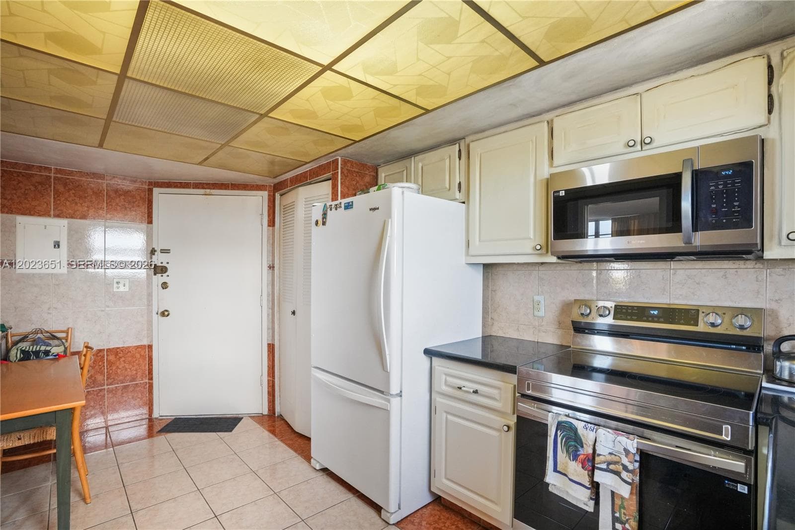 1351 Miami Gardens Dr 1006E photo 22