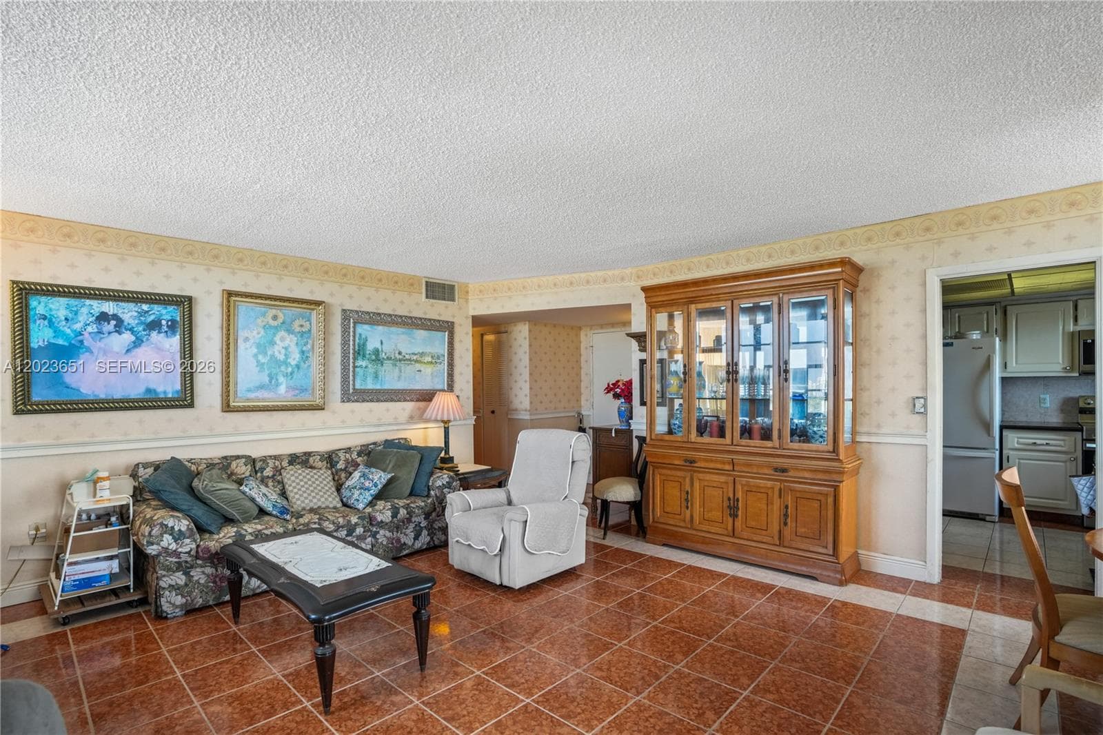 1351 Miami Gardens Dr 1006E photo 18